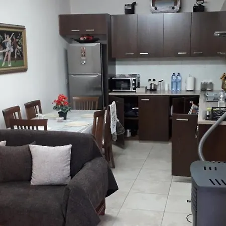 Maria's أومودوس