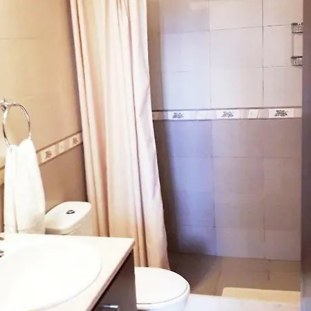 Maria's * أومودوس